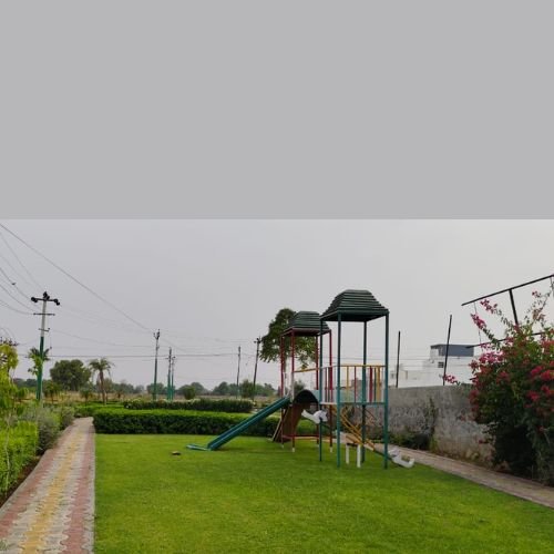 Plot In Life Syle City