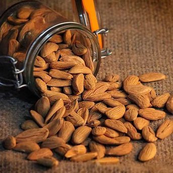 Kashmiri Mamta Badam